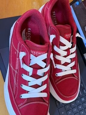 Skechers Women's Red Canvas Low-Top Sneakers with White Laces
